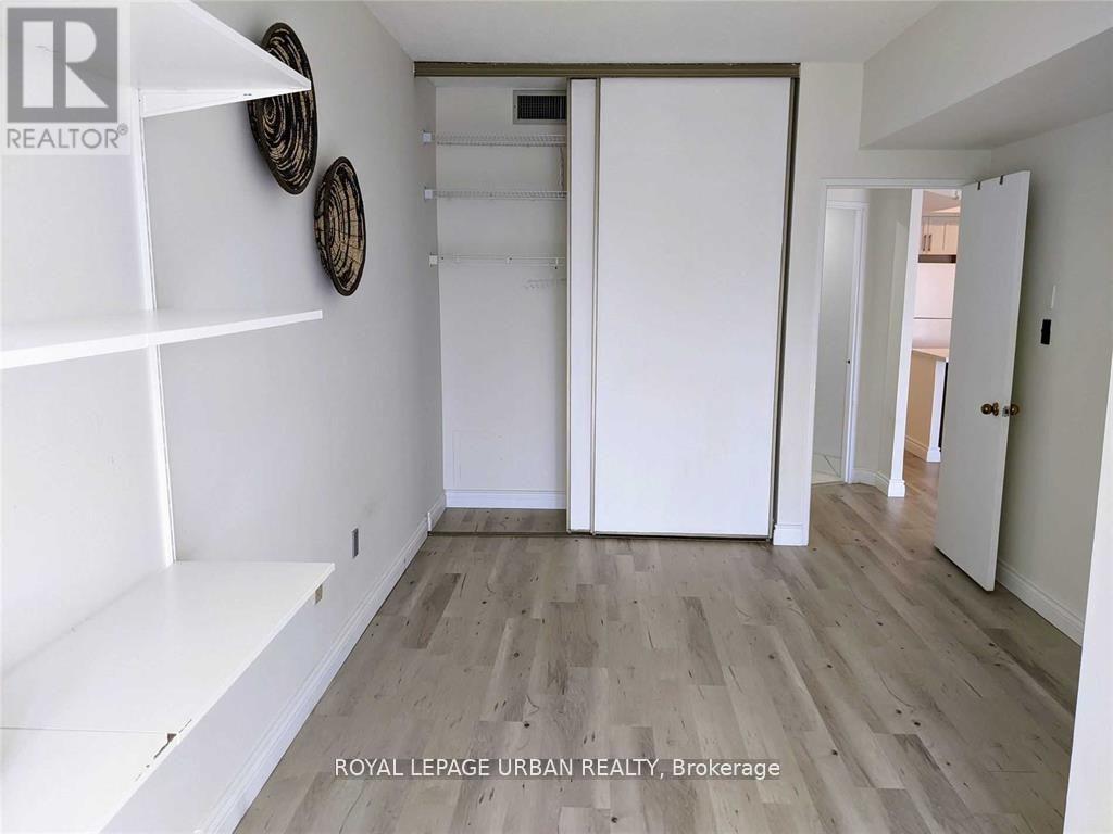 918 - 65 Scadding Avenue, Toronto, Ontario  M5A 4L1 - Photo 14 - C12643200