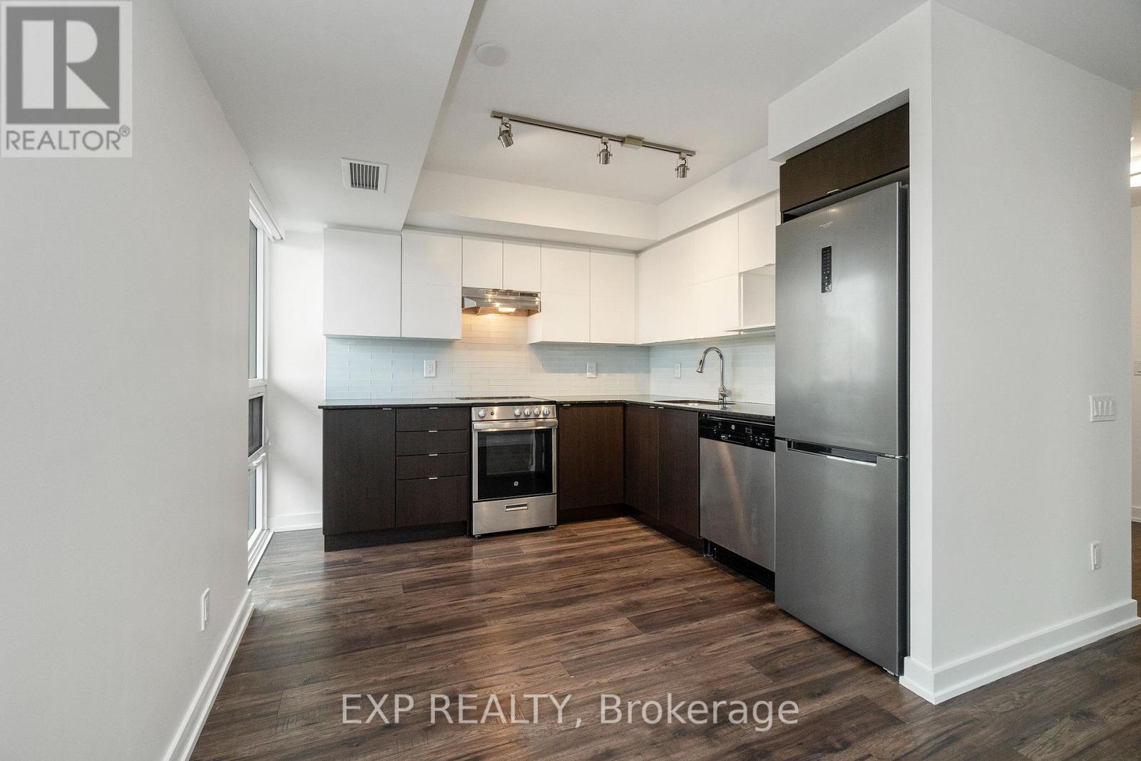 1117 - 120 Varna Drive, Toronto, Ontario  M6A 0B3 - Photo 15 - C12643284