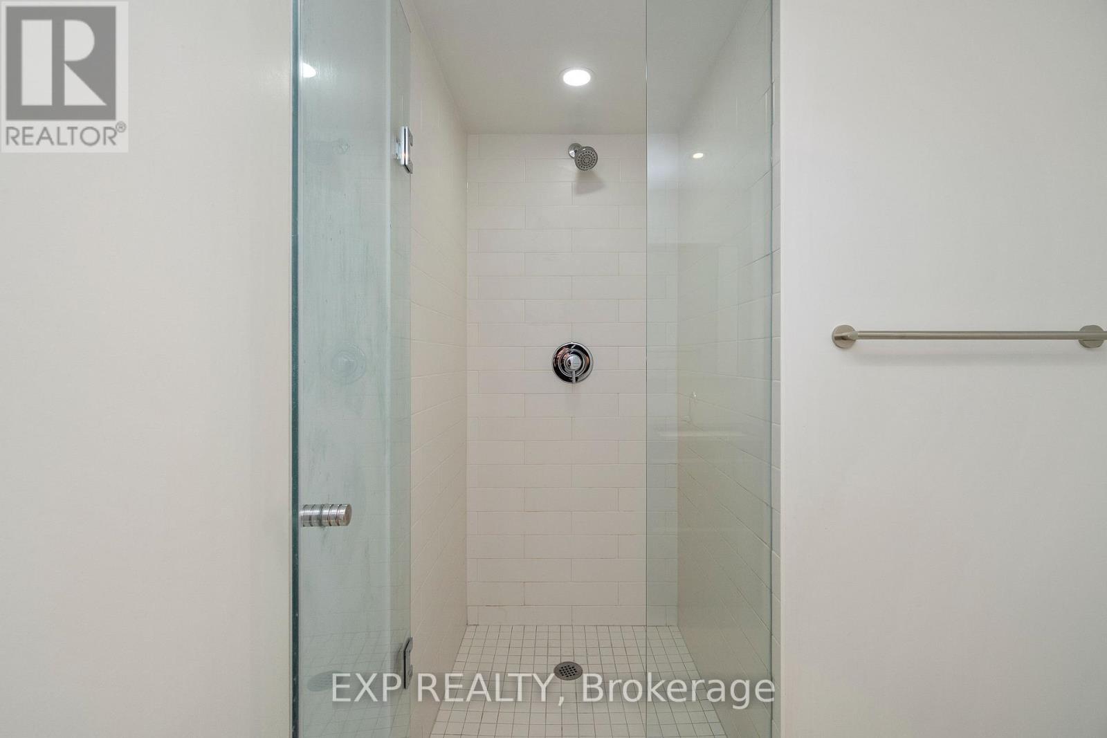 1117 - 120 Varna Drive, Toronto, Ontario  M6A 0B3 - Photo 30 - C12643284