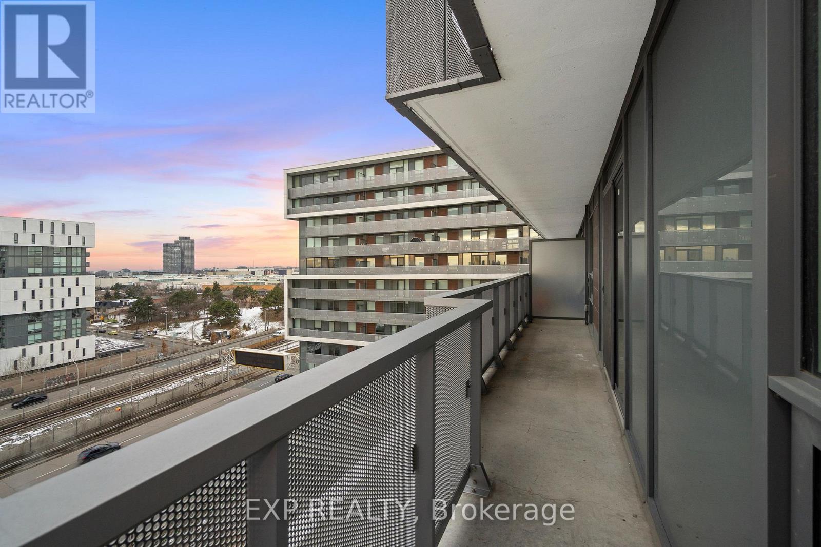 1117 - 120 Varna Drive, Toronto, Ontario  M6A 0B3 - Photo 34 - C12643284