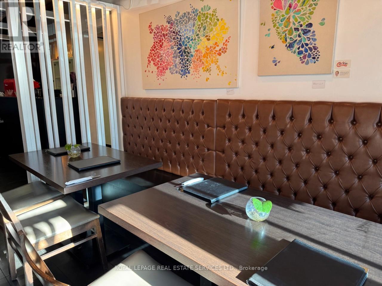 2014 Queen Street E, Toronto, Ontario  M4L 1J3 - Photo 9 - E12643234