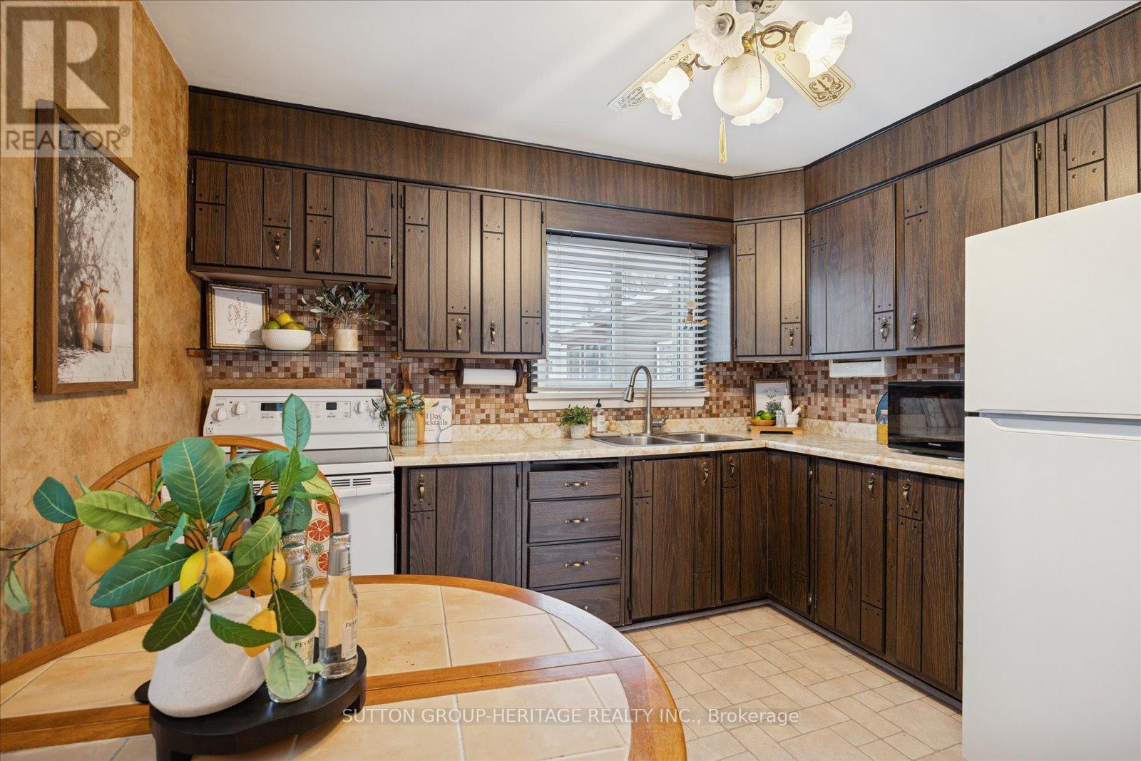 2592 Trulls Road, Clarington, Ontario  L1E 2N3 - Photo 8 - E12643266