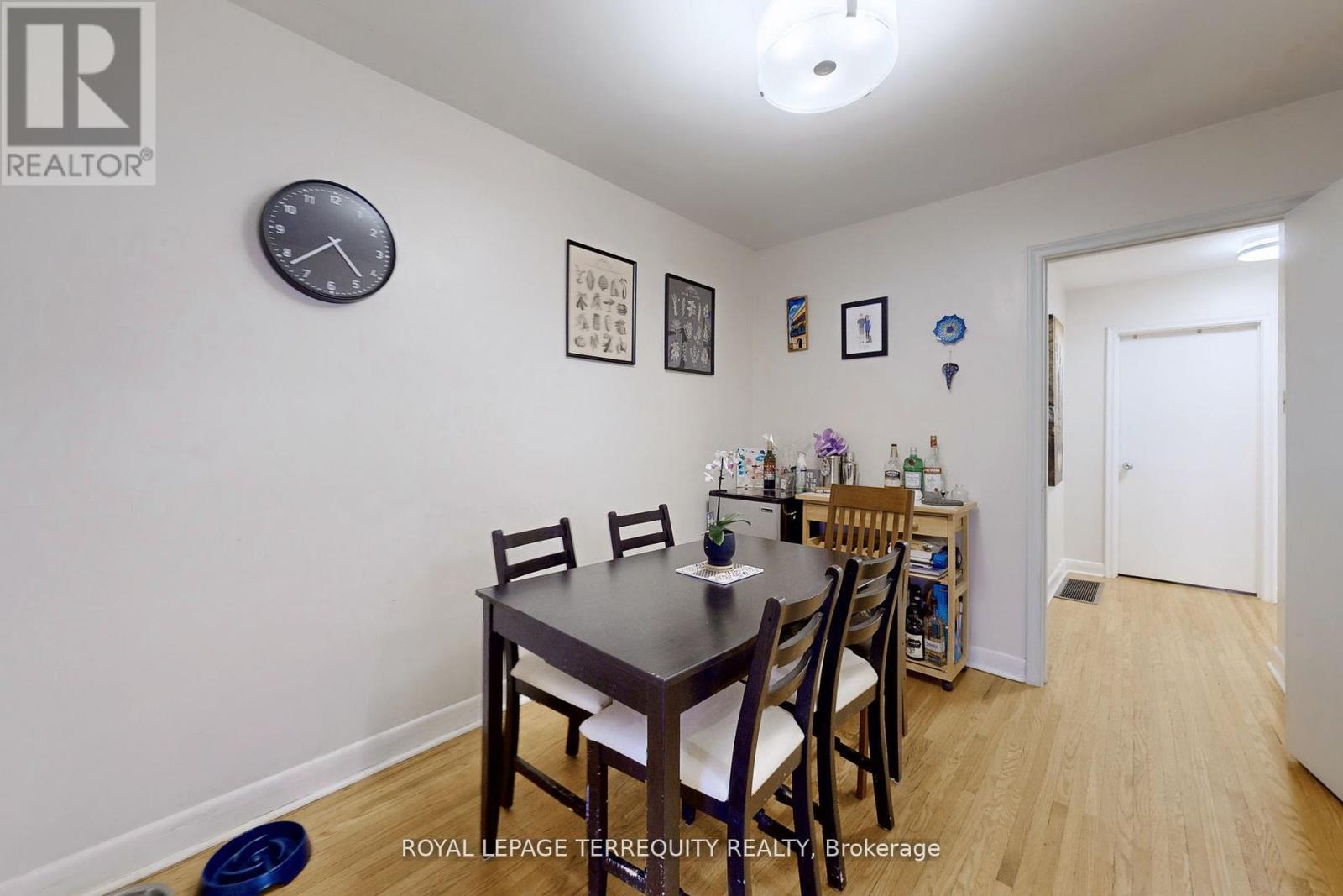 Main - 29 Love Crescent, Toronto, Ontario  M4E 1V6 - Photo 13 - E12643268