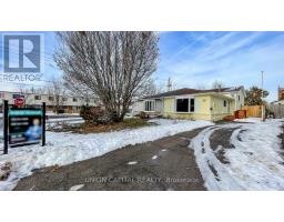 376 CALVERT COURT, Oshawa, Ontario