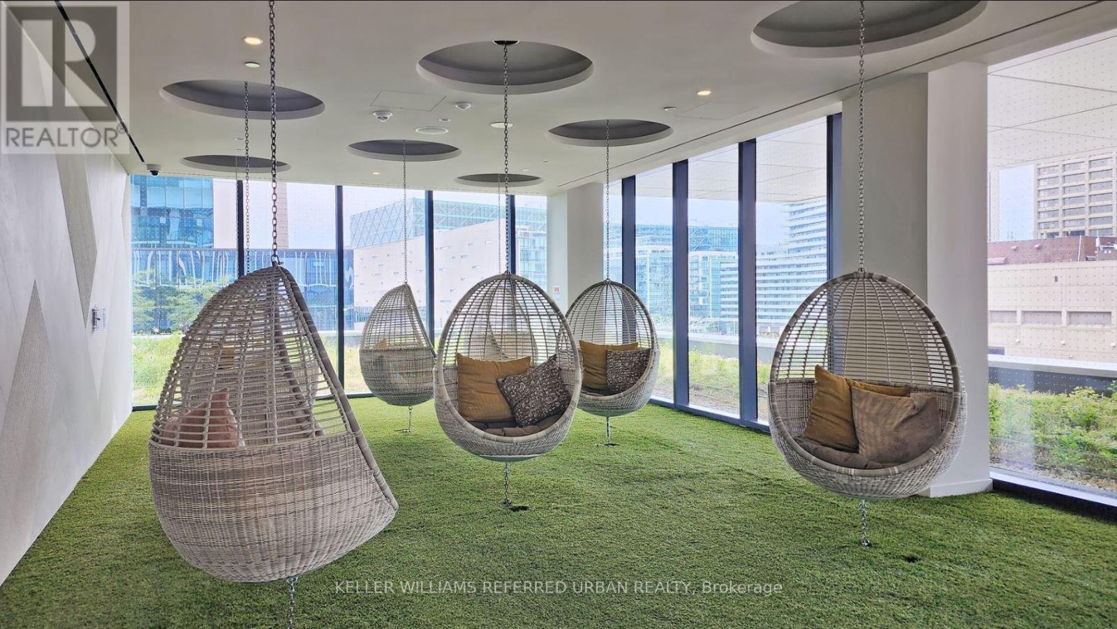 2701 - 138 Downes Street, Toronto, Ontario  M5E 0E4 - Photo 17 - C12643162