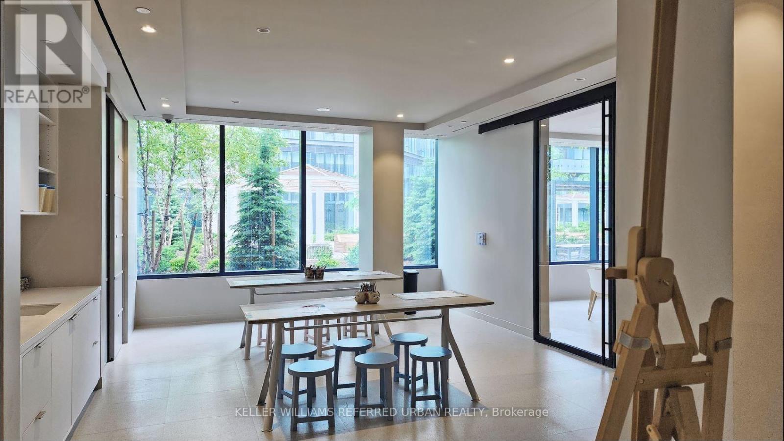 2701 - 138 Downes Street, Toronto, Ontario  M5E 0E4 - Photo 18 - C12643162