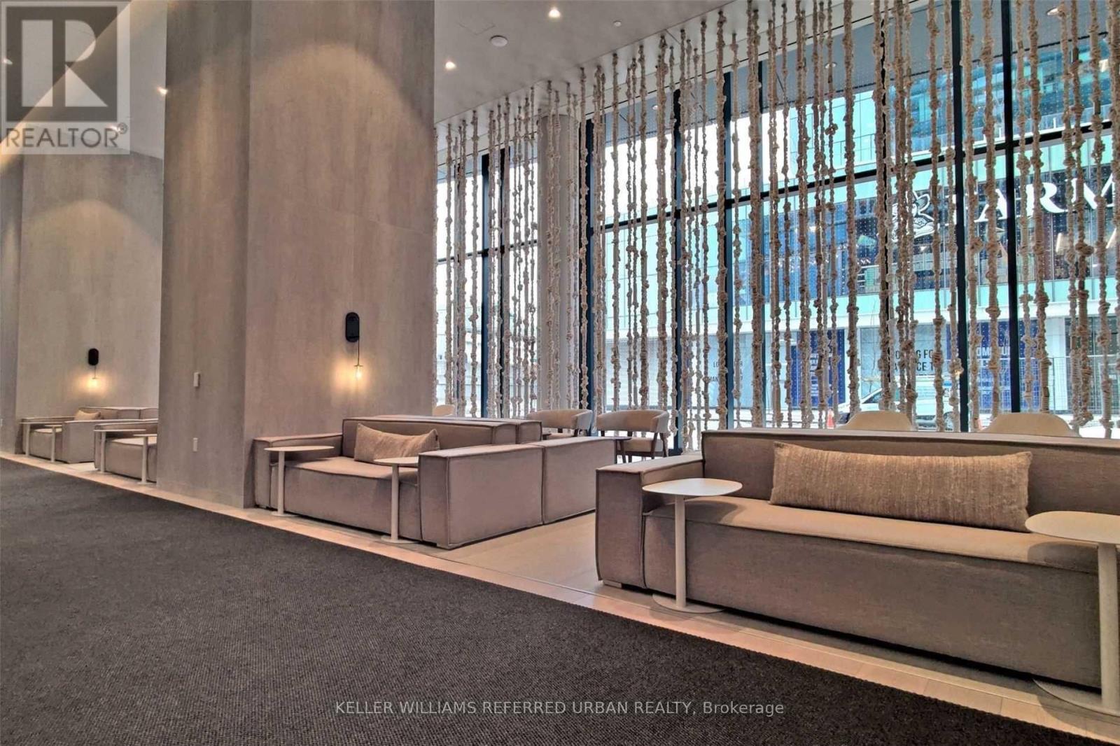 2701 - 138 Downes Street, Toronto, Ontario  M5E 0E4 - Photo 3 - C12643162