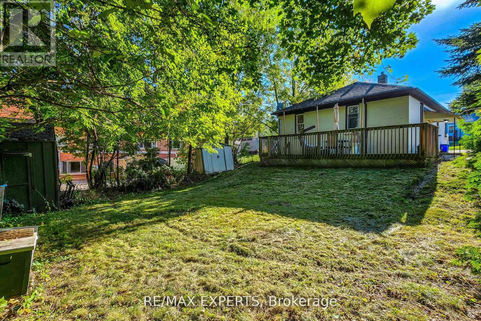 261 Helmer Avenue, Newmarket, Ontario  L3Y 4L8 - Photo 25 - N12643204