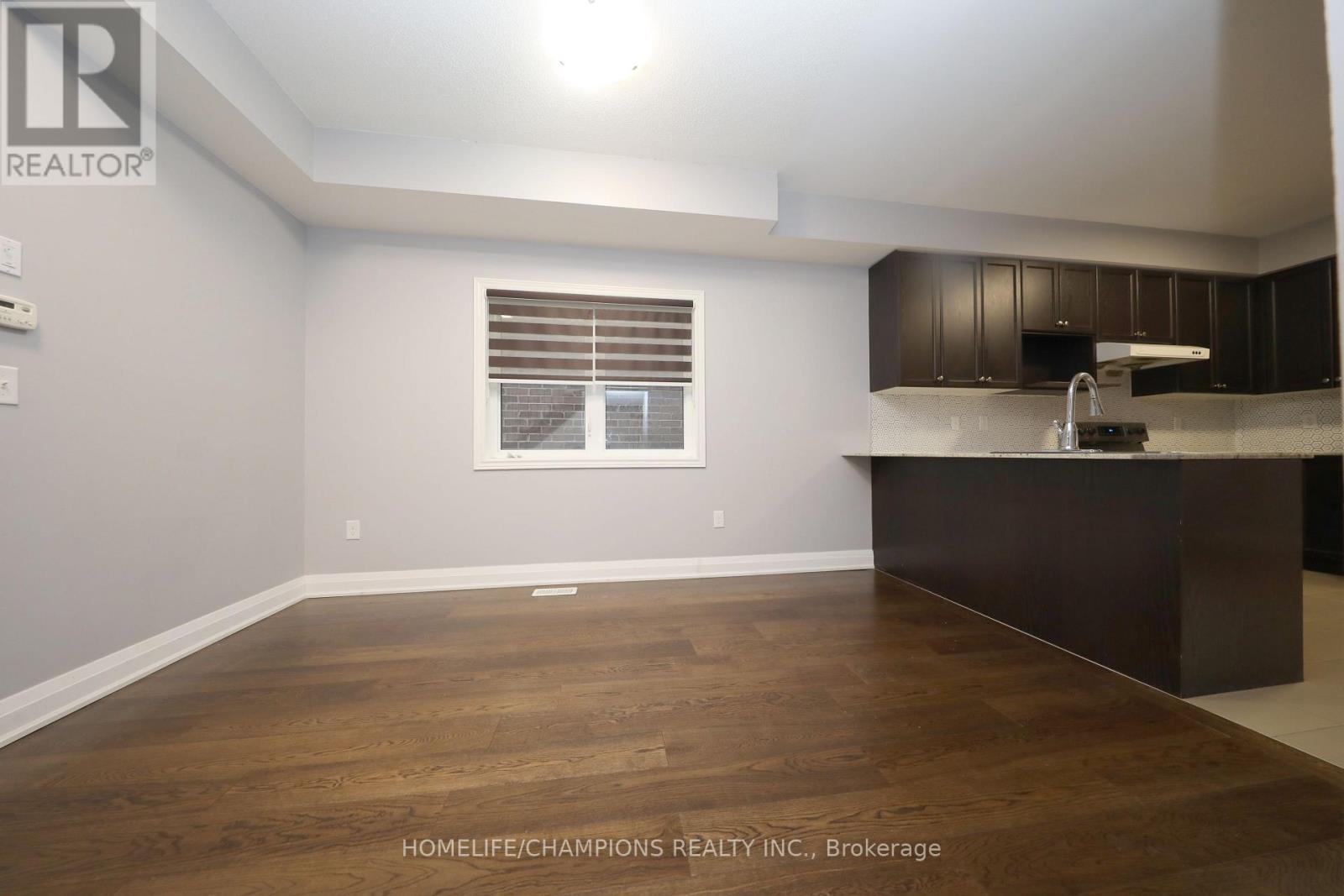 13 John Moore Road, East Gwillimbury, Ontario  L9N 0P4 - Photo 2 - N12643274