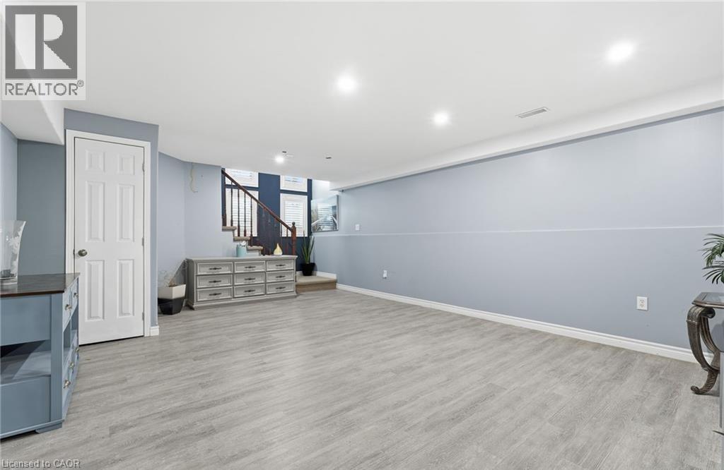 8409 Greenfield Crescent, Niagara Falls, Ontario  L2H 3J8 - Photo 27 - 40794307