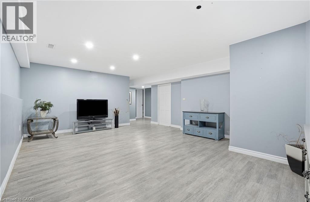 8409 Greenfield Crescent, Niagara Falls, Ontario  L2H 3J8 - Photo 23 - 40794307