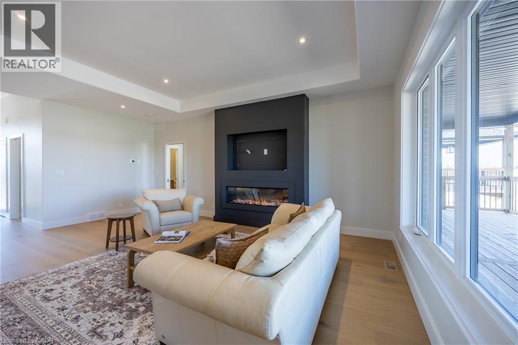 34 Andrew Avenue, Simcoe, Ontario  N3Y 4Y8 - Photo 18 - 40794586