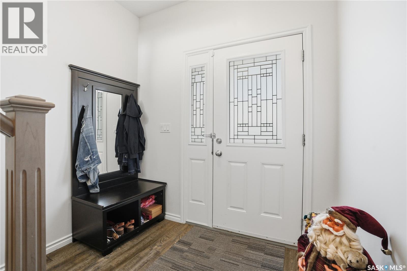 347 Palliser Way, Saskatoon, Saskatchewan  S7L 4Y6 - Photo 2 - SK025802