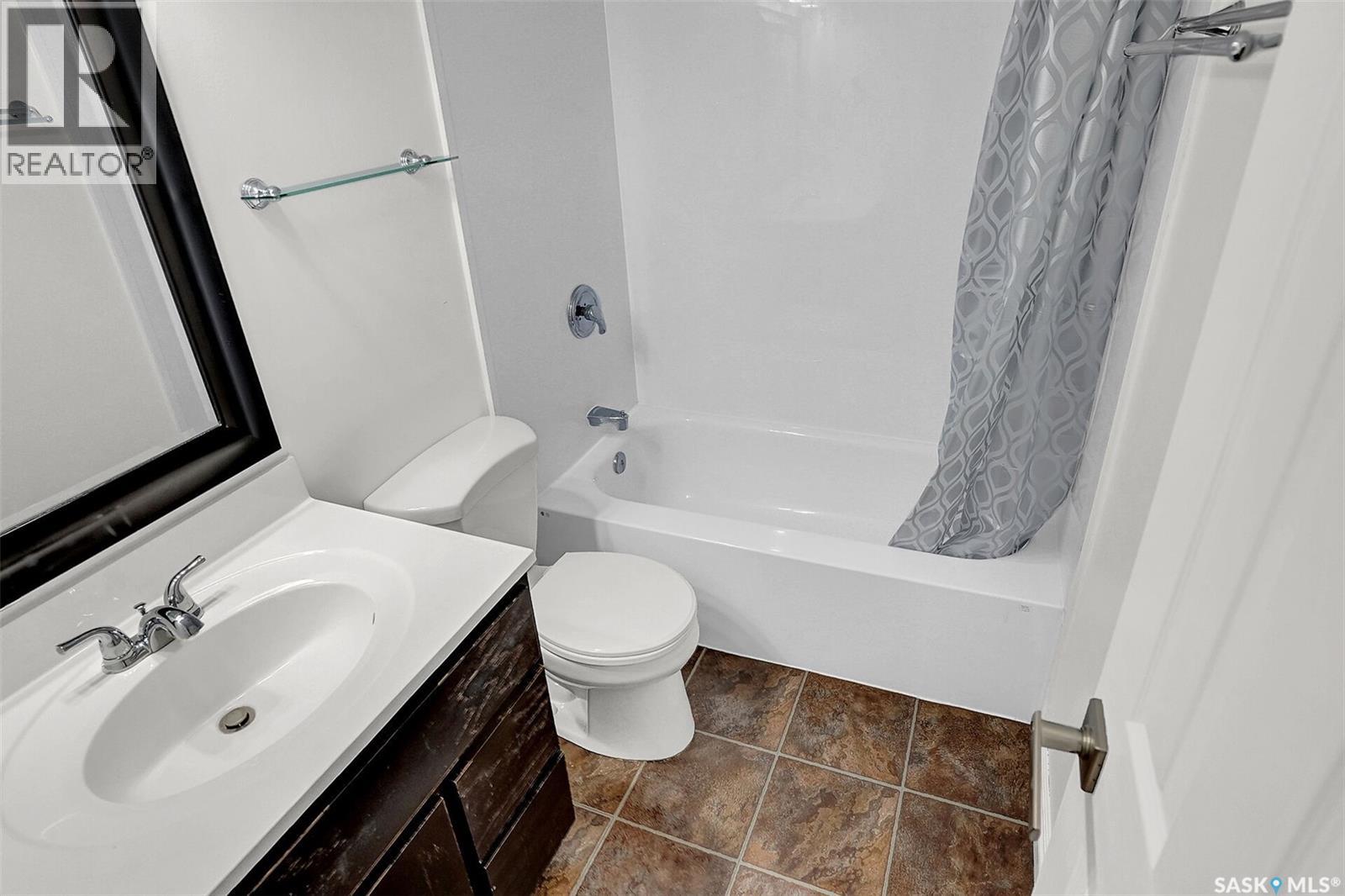 54b Nollet Avenue, Regina, Saskatchewan  S4T 7P9 - Photo 13 - SK025793