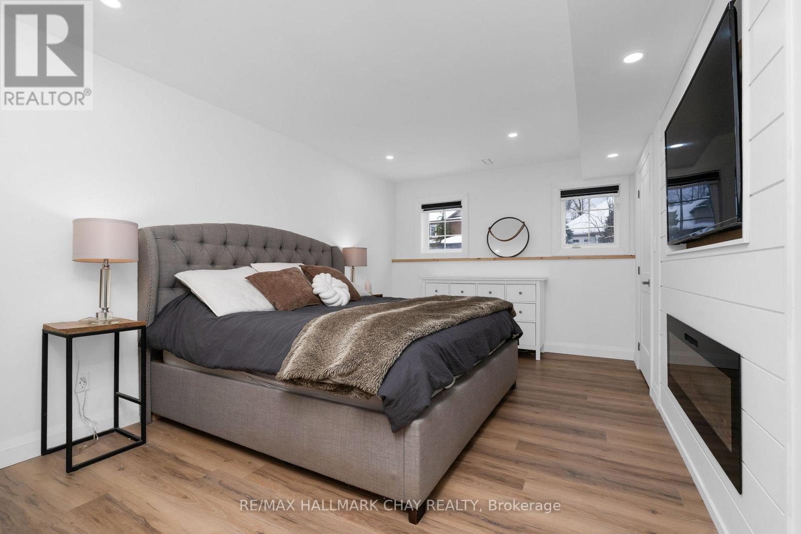 12 Oakmont Avenue, Oro-Medonte (Horseshoe Valley), Ontario  L0L 2L0 - Photo 24 - S12643246