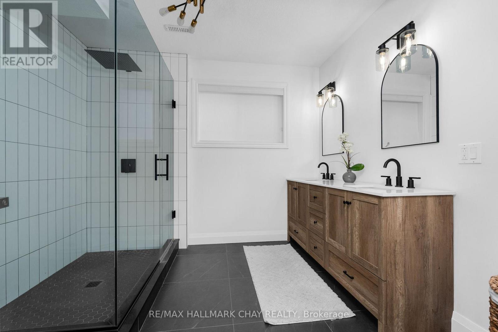 12 Oakmont Avenue, Oro-Medonte (Horseshoe Valley), Ontario  L0L 2L0 - Photo 27 - S12643246