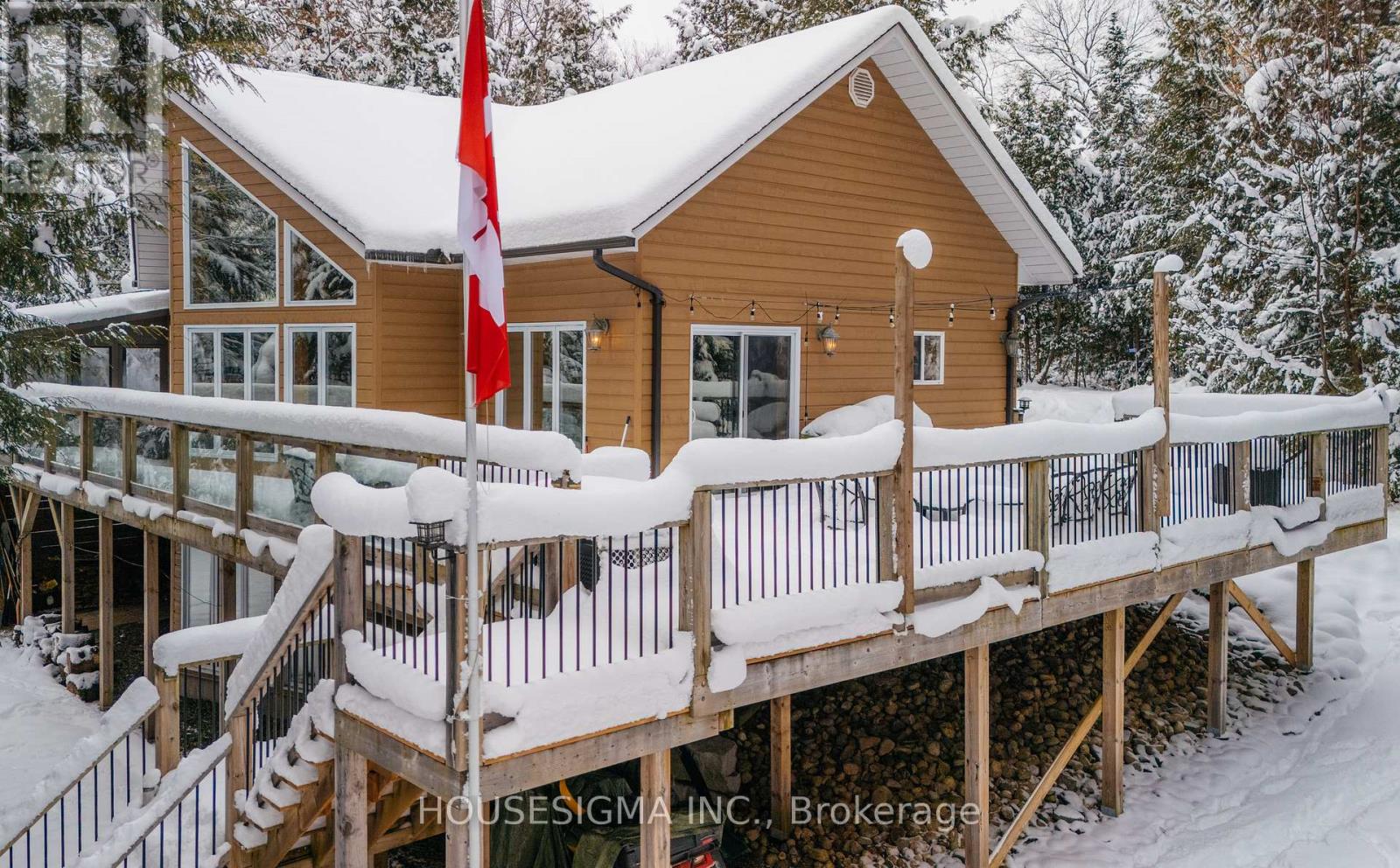 1208 Minnow Drive, Dysart Et Al, Ontario  K0M 1S0 - Photo 2 - X12199973