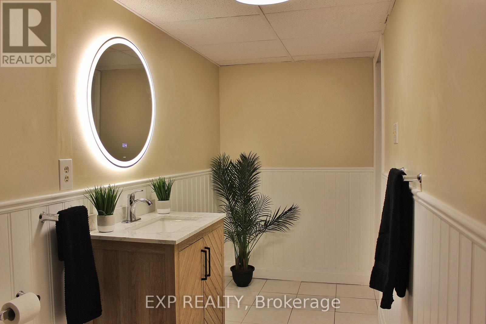 10 Vega Crescent, Hamilton, Ontario  L8E 4S7 - Photo 31 - X12522086