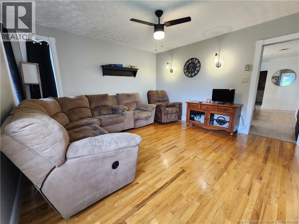 315 Bernier Street, Grand Falls, New Brunswick  E3Y 1E2 - Photo 11 - NB131392