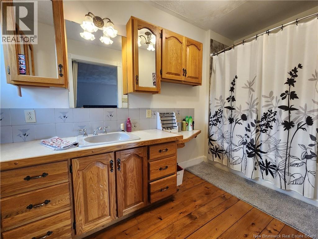315 Bernier Street, Grand Falls, New Brunswick  E3Y 1E2 - Photo 32 - NB131392