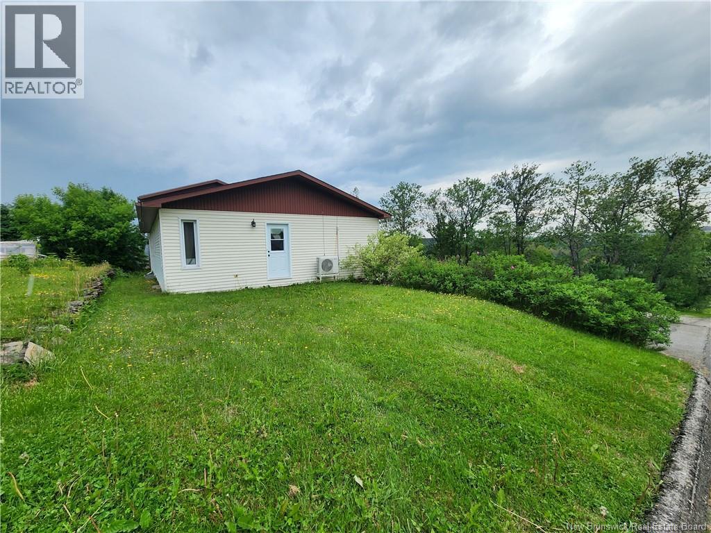 315 Bernier Street, Grand Falls, New Brunswick  E3Y 1E2 - Photo 49 - NB131392