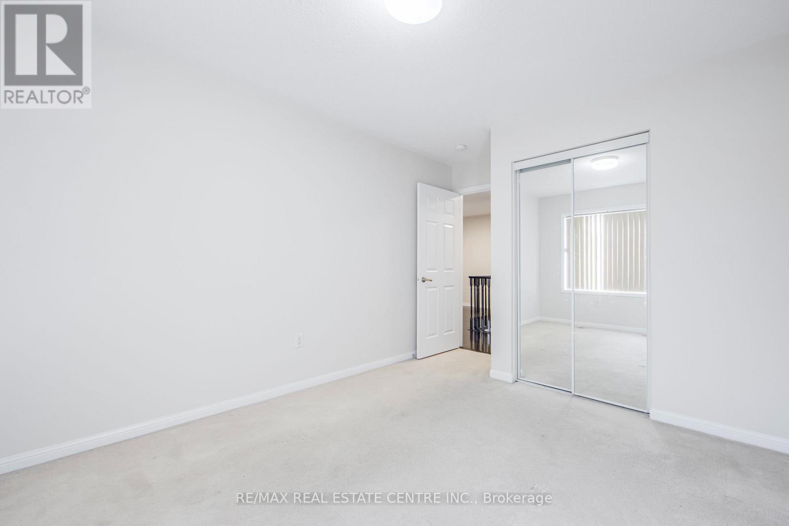 299 Dymott Avenue, Milton, Ontario  L9T 0Z5 - Photo 35 - W12643178