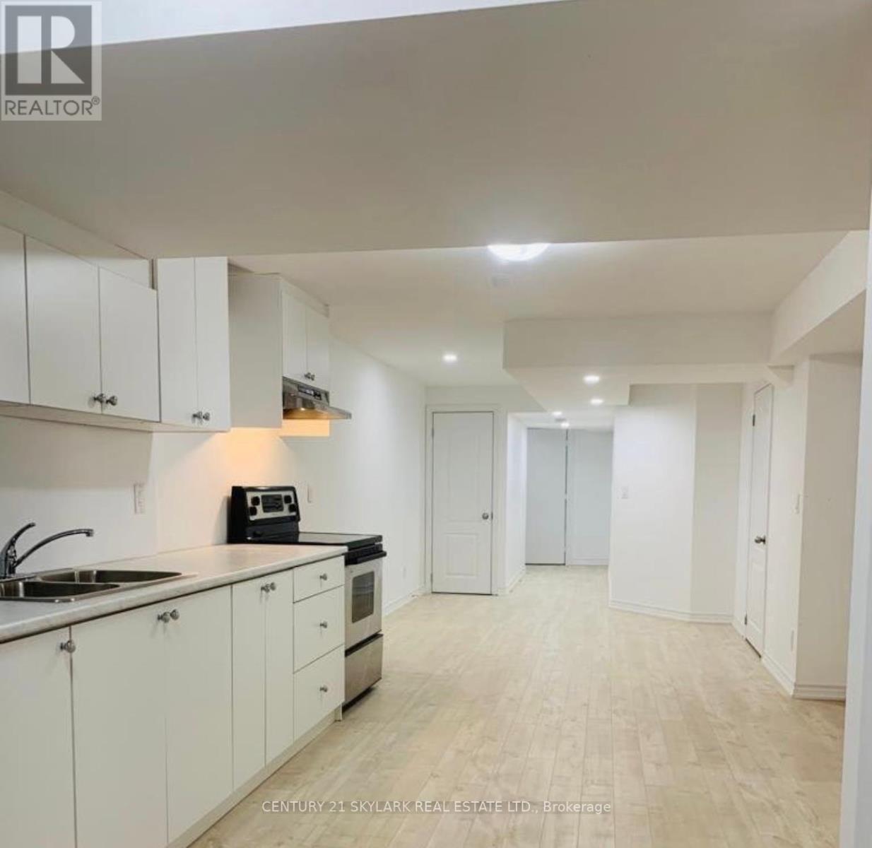 Unknown Address, ,     - Photo 4 - W12643240