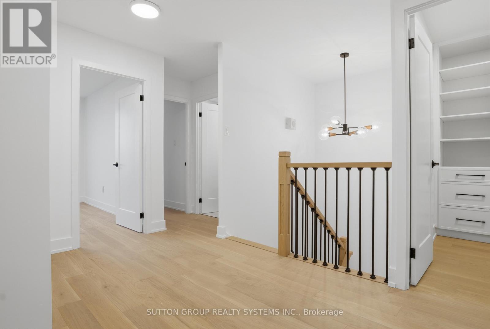 909 - 60 Southport Street, Toronto (High Park-Swansea), Ontario  M6S 3N4 - Photo 28 - W12643252