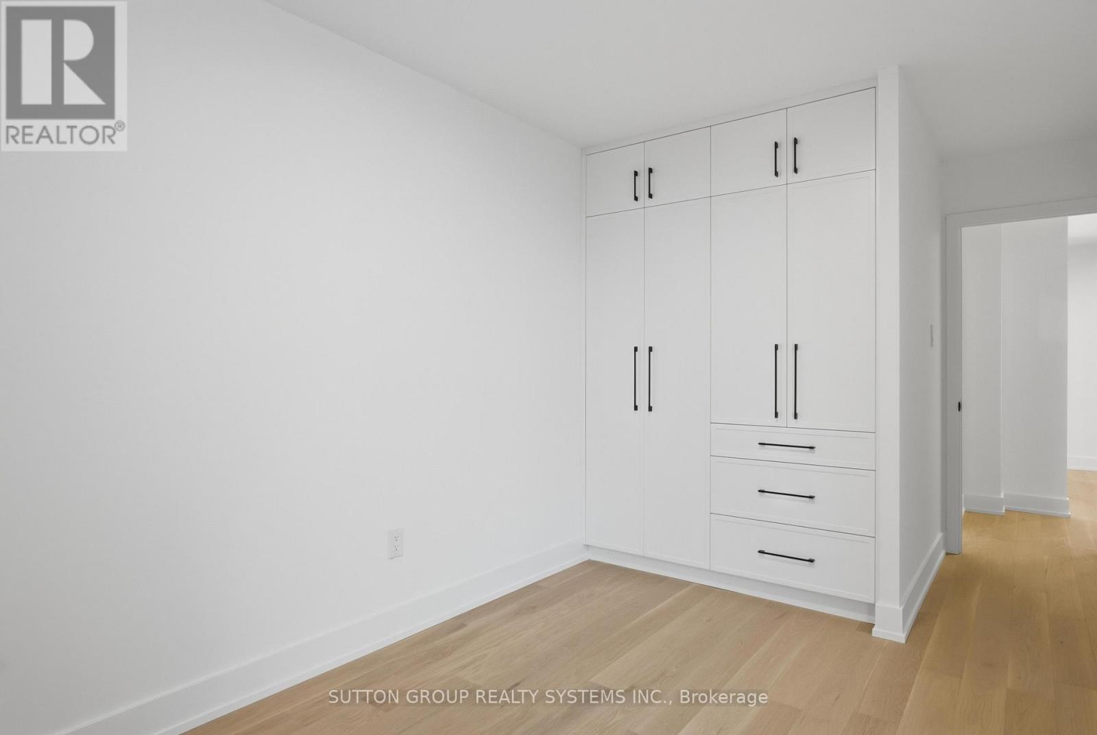 909 - 60 Southport Street, Toronto (High Park-Swansea), Ontario  M6S 3N4 - Photo 39 - W12643252