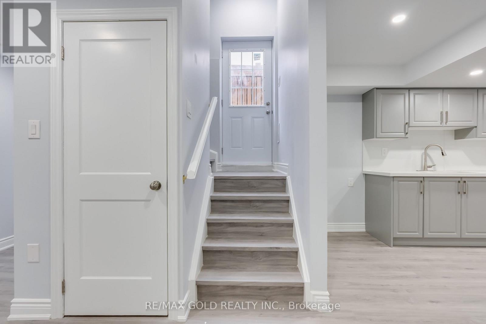 Basement - 6900 Old Creditview Road, Mississauga (Meadowvale Village), Ontario  L5N 8K5 - Photo 5 - W12643254