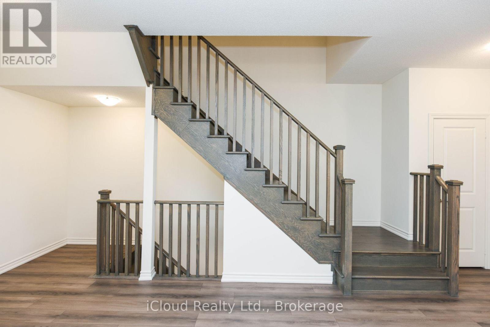 39 Stewardship Road, Brampton, Ontario  L7A 4W6 - Photo 6 - W12643262