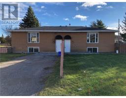 6 Cote Avenue, Chelmsford, Ontario