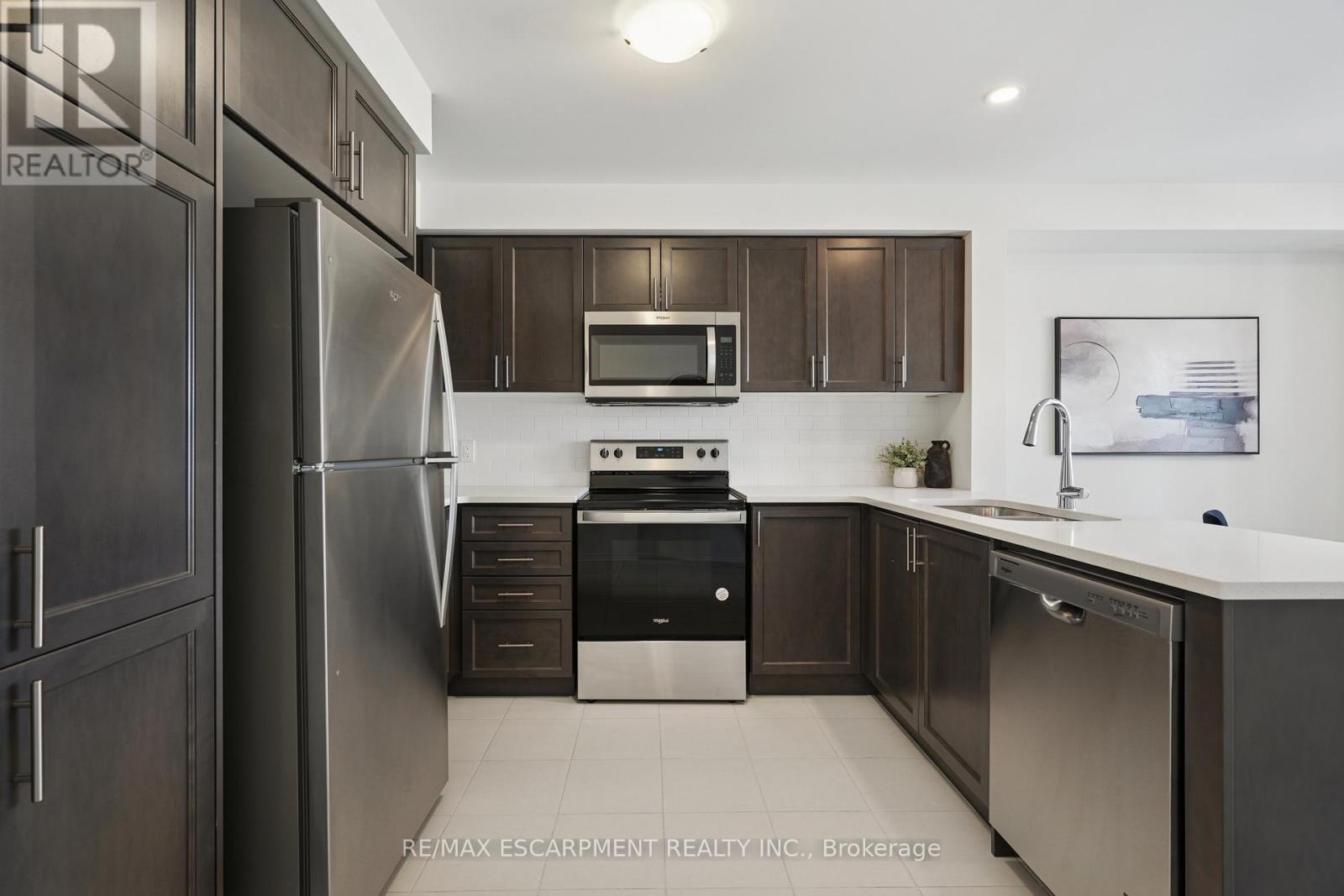 30a - 85 Mullin Drive, Guelph, Ontario  N1E 0R4 - Photo 11 - X12643170