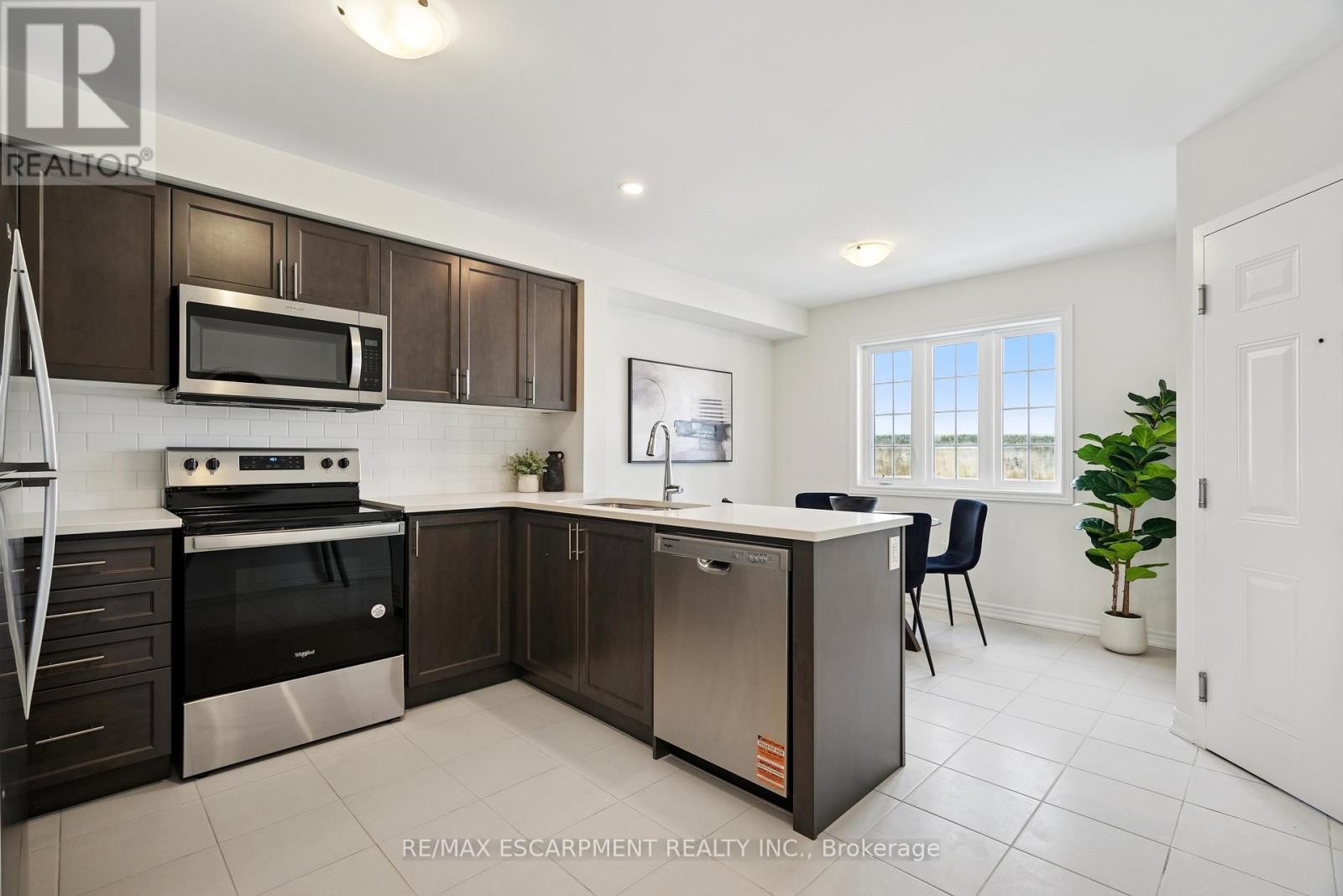 30a - 85 Mullin Drive, Guelph, Ontario  N1E 0R4 - Photo 12 - X12643170