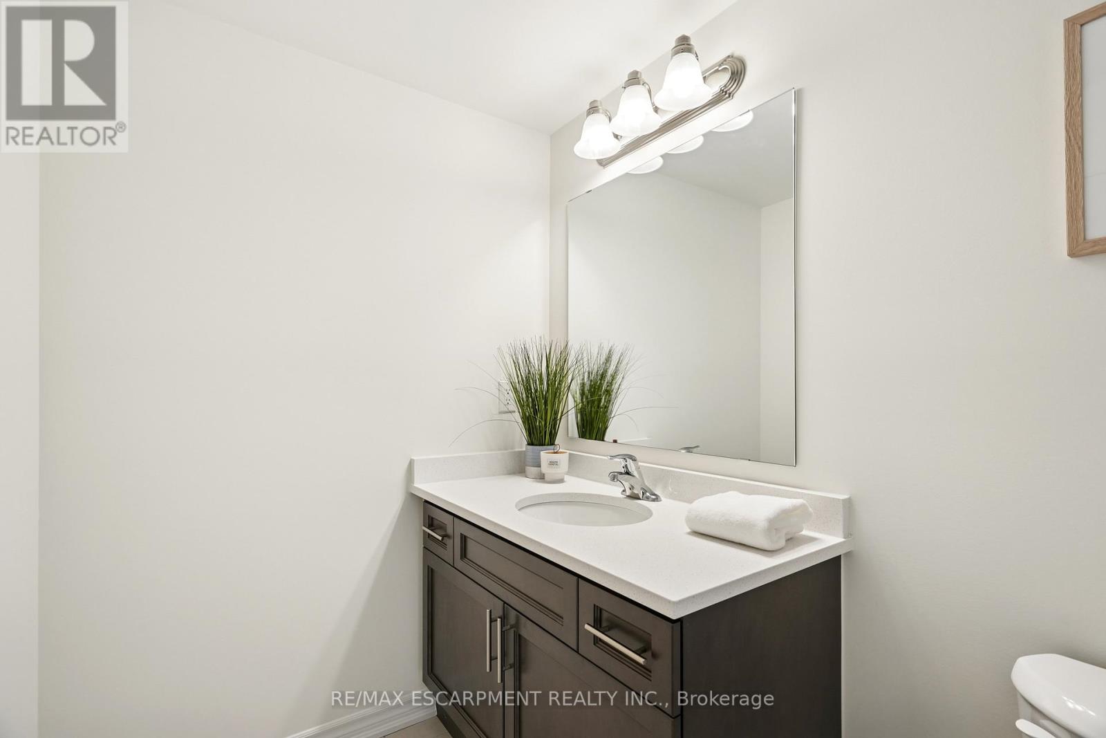 30a - 85 Mullin Drive, Guelph, Ontario  N1E 0R4 - Photo 14 - X12643170