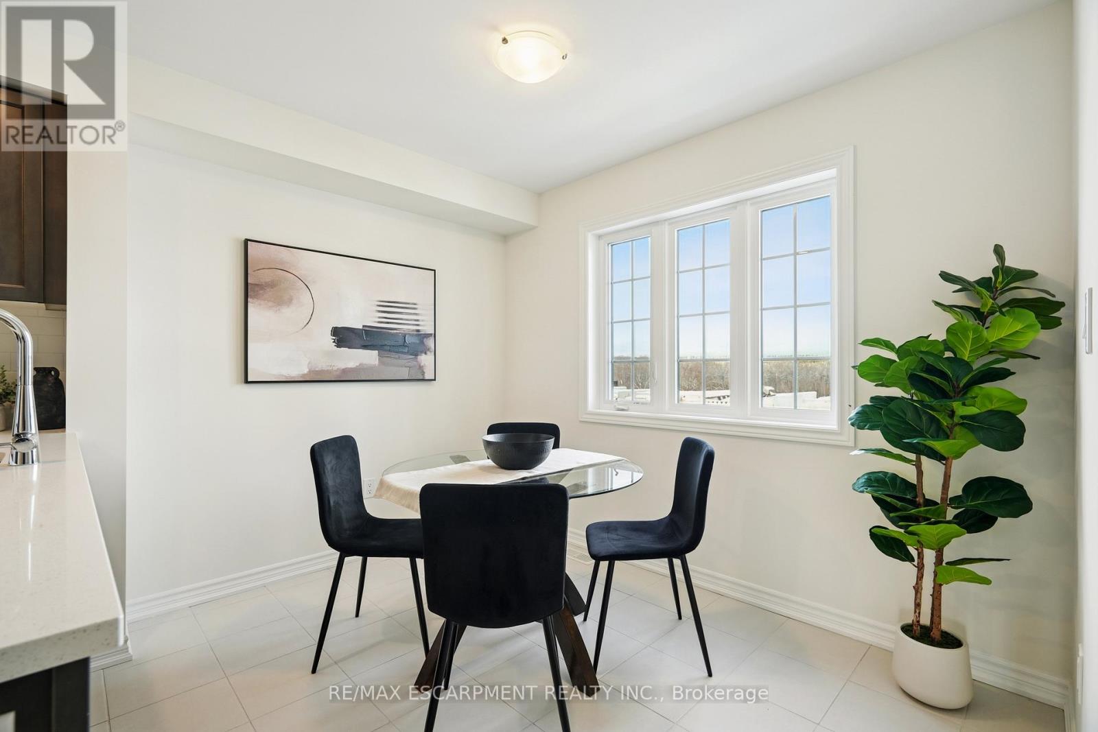 30a - 85 Mullin Drive, Guelph, Ontario  N1E 0R4 - Photo 8 - X12643170