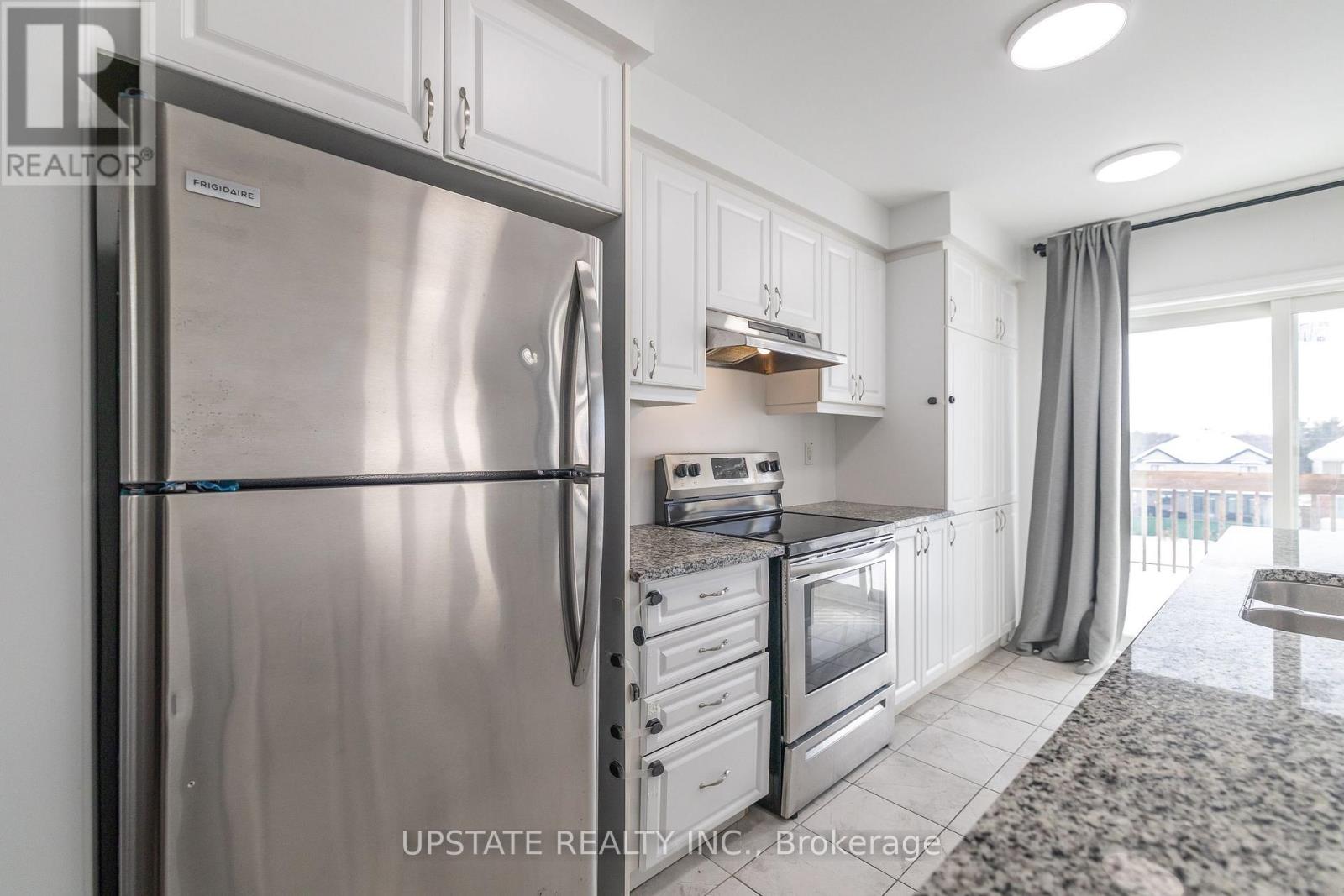 122 Watermill Street, Kitchener, Ontario  N2P 0H3 - Photo 11 - X12643220