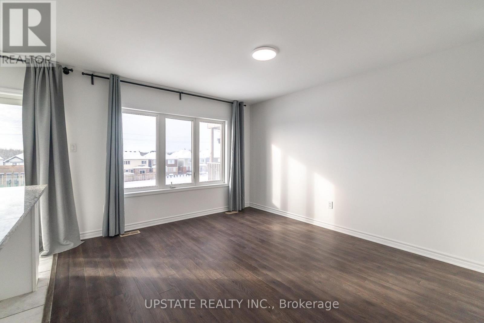 122 Watermill Street, Kitchener, Ontario  N2P 0H3 - Photo 14 - X12643220