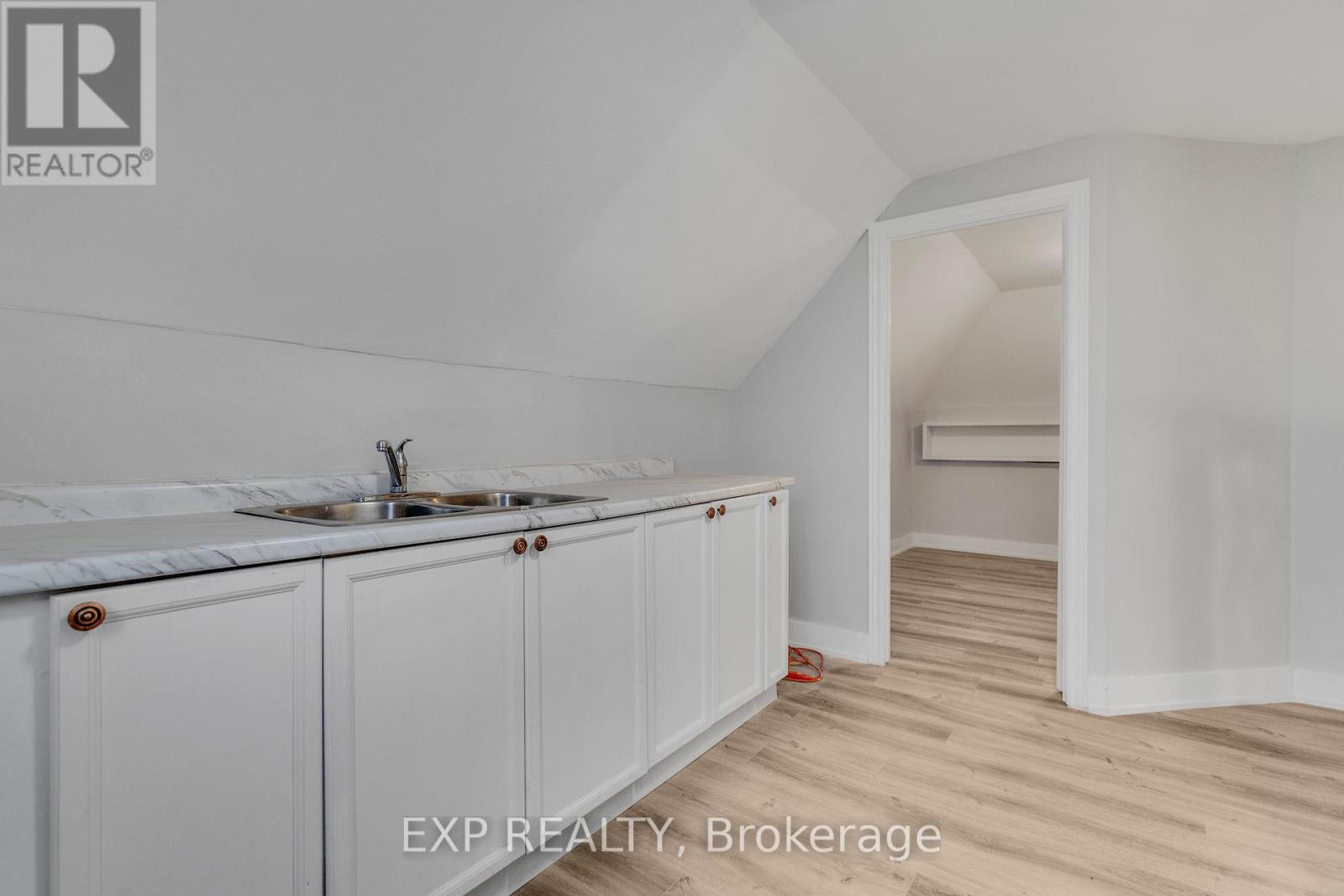 23 Lyndhurst Street, Hamilton, Ontario  L8L 7G9 - Photo 30 - X12643306