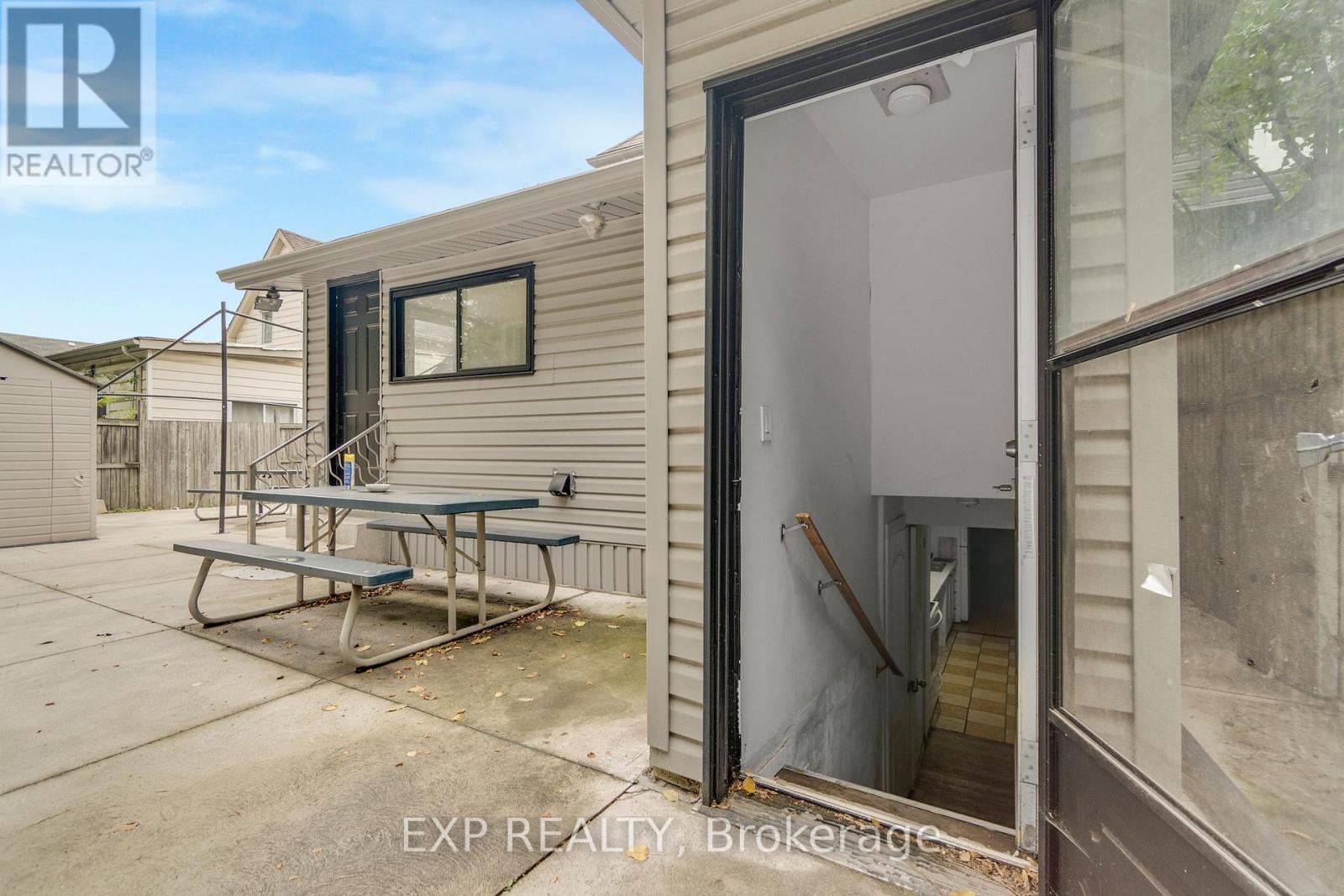 23 Lyndhurst Street, Hamilton, Ontario  L8L 7G9 - Photo 38 - X12643306