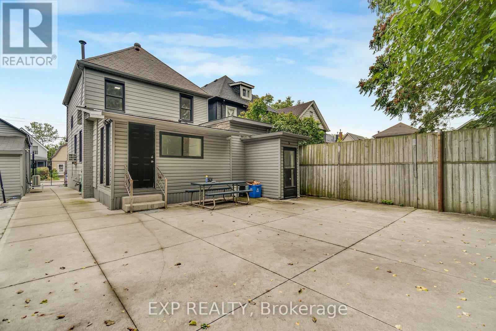 23 Lyndhurst Street, Hamilton, Ontario  L8L 7G9 - Photo 42 - X12643306