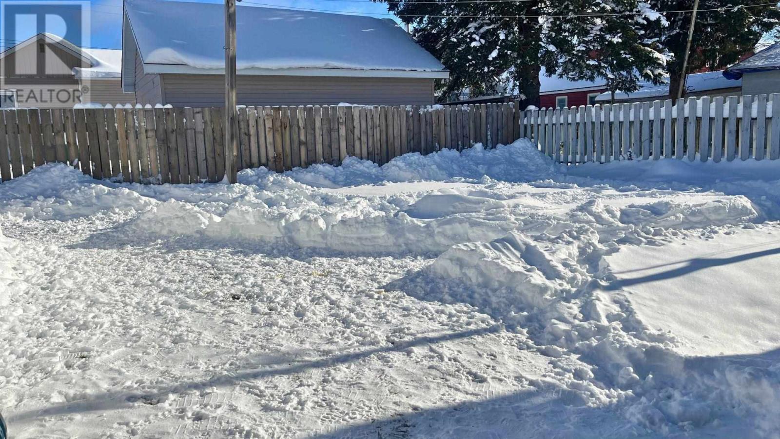 17 Third Ave, Wawa, Ontario  P0S 1K0 - Photo 4 - SM253394