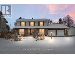 99 QUEENSLINE DRIVE, Ottawa, Ontario