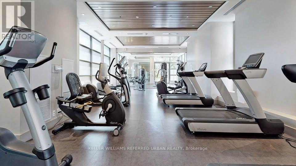 303b - 9600 Yonge Street, Richmond Hill, Ontario  L4C 0X3 - Photo 10 - N12642490