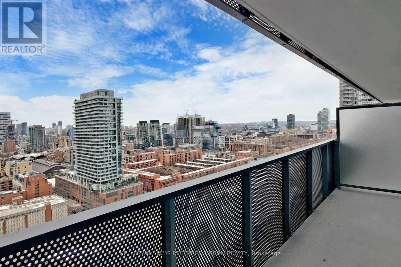 2701 - 138 Downes Street, Toronto, Ontario  M5E 0E4 - Photo 8 - C12643162