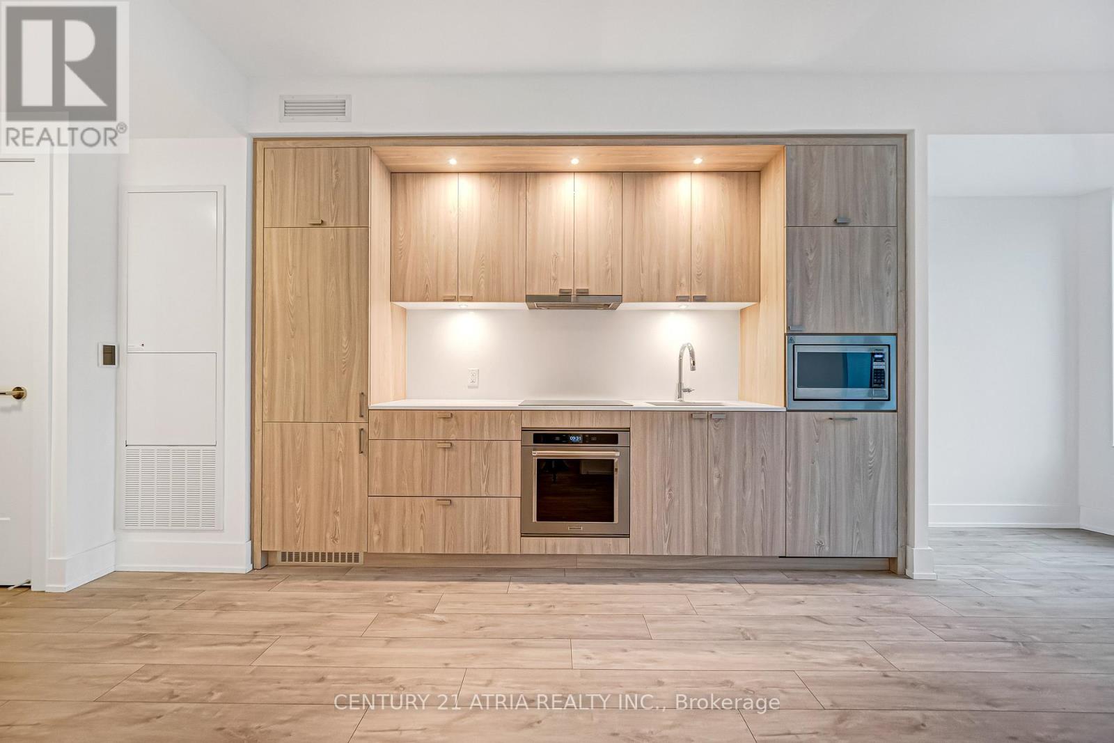 225 - 259 The Kingsway, Toronto, Ontario  M9A 0G2 - Photo 9 - W12597118