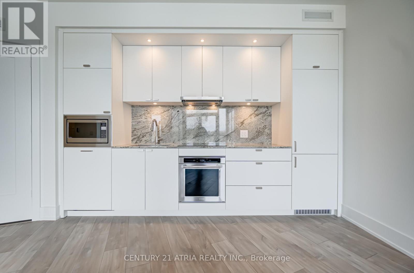 718 - 259 The Kingsway, Toronto, Ontario  M9A 0G2 - Photo 14 - W12602718