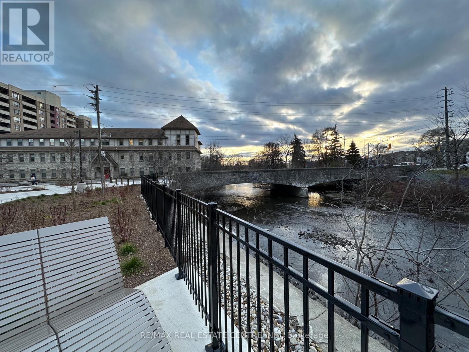 1403 - 93 Arthur Street S, Guelph, Ontario  N1E 0T3 - Photo 47 - X12641942