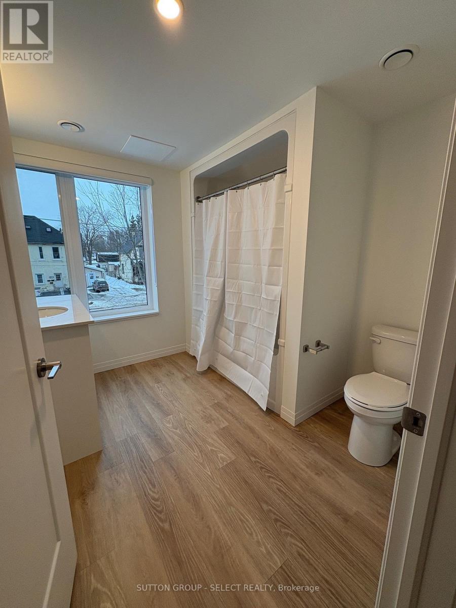 220 - 351 Hill Street, London East, Ontario  N6B 2M1 - Photo 6 - X12643310