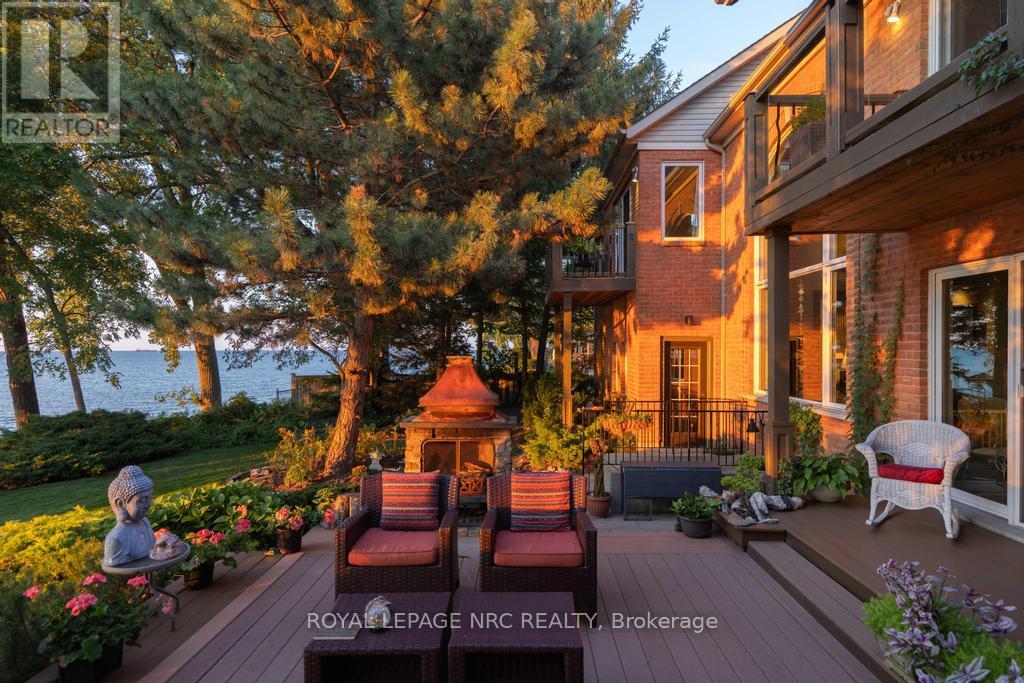 11 Abbey Avenue, St. Catharines, Ontario  L2N 5J5 - Photo 2 - X12601598